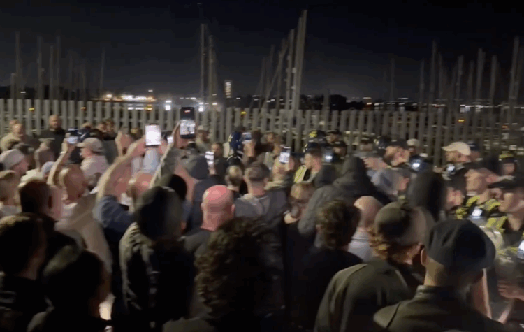 anti-migrant protests portsmouth