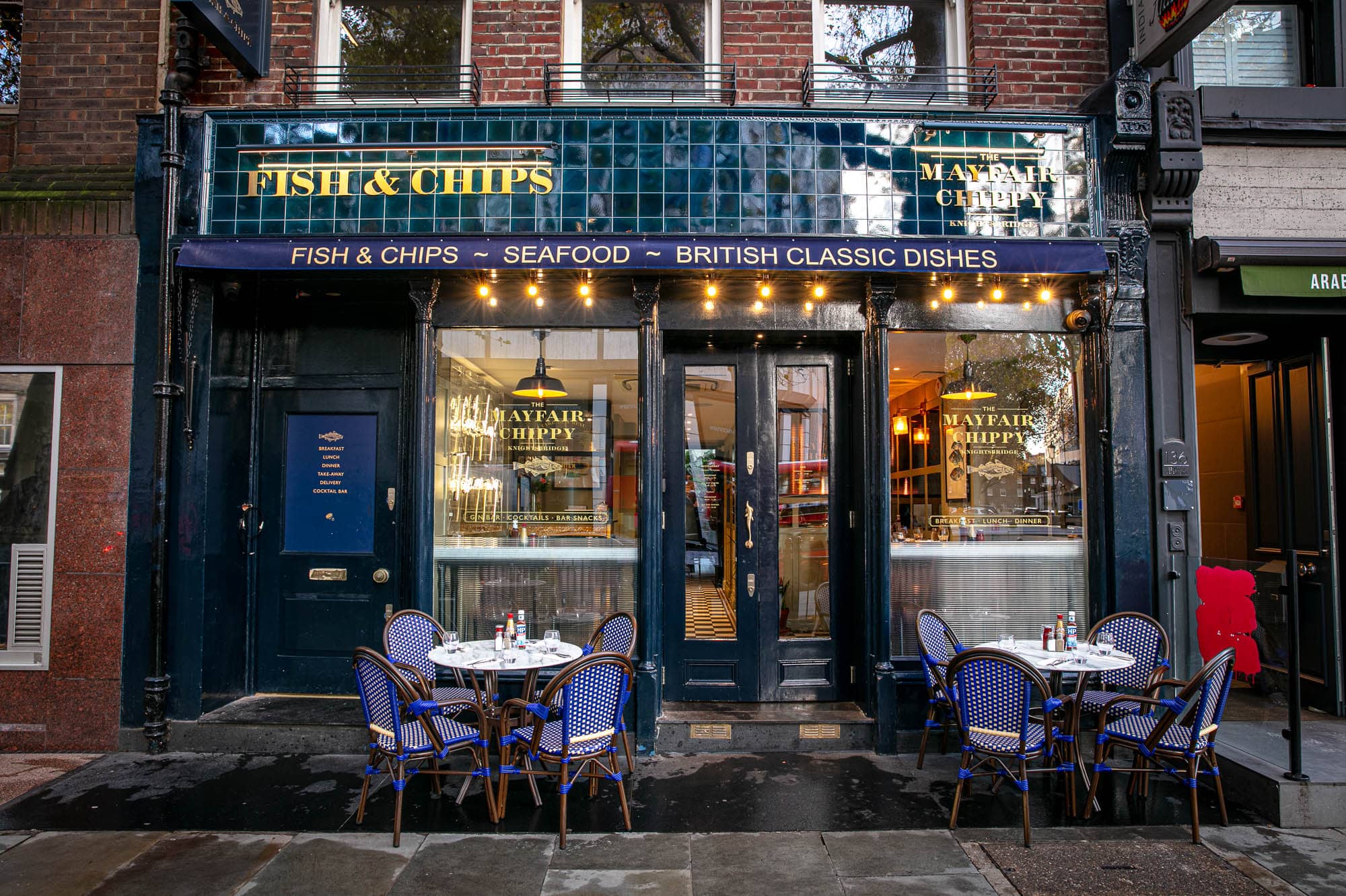 The Mayfair Chippy giving free fish and chips to black cabbies and 2-for-1 to their passengers!