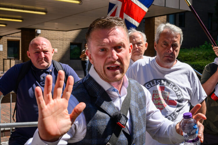 tommy robinson prison